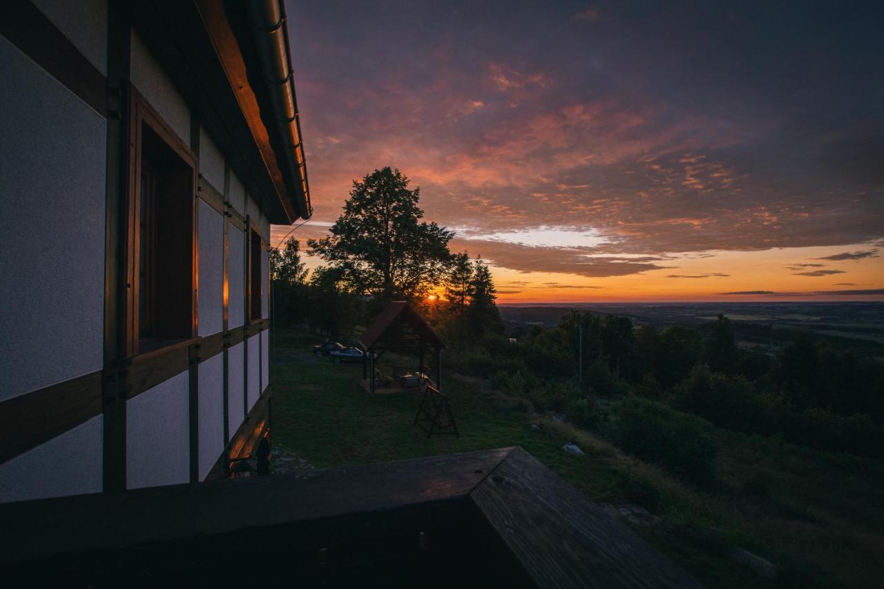 Izerski Horyzont - Dom Z Balia W Lesnej Perspektywie Holiday home Kopaniec